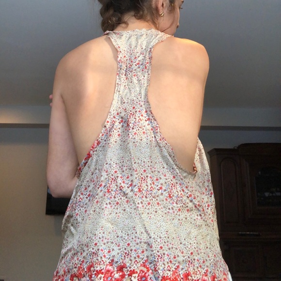 Floral print top - Picture 6 of 7